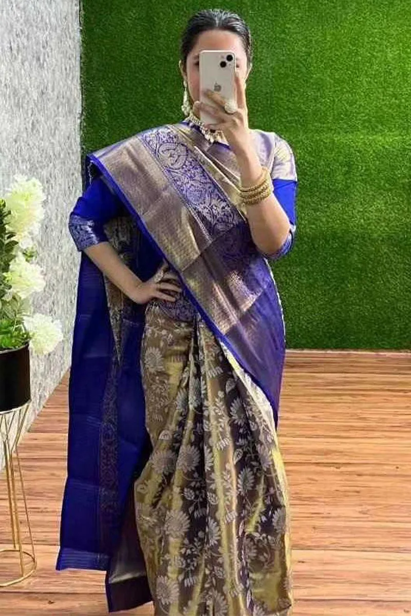 Gleaming Royal Blue Kanjivaram Silk Saree With Glamorous Blouse Piece