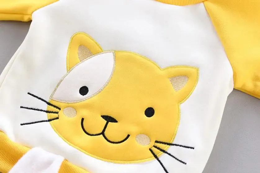 Winter Cartoon Bear Warm Velvet Long Hooded Vest